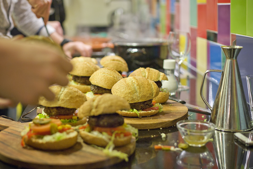 Mexicaanse hamburger De Kookstudio van Zwolle Mexicaanse hamburger De Kookstudio van Zwolle